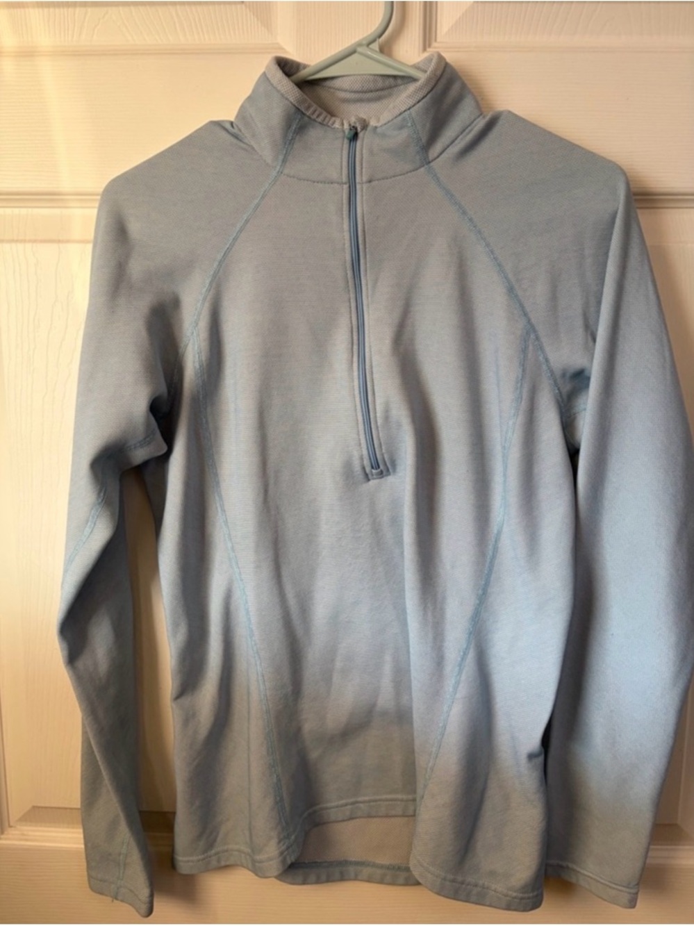 Women’s Patagonia Performance Base Layer Capilene quarter zip